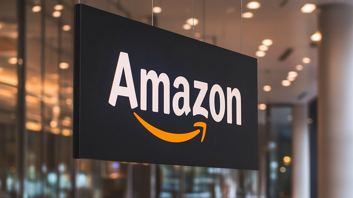 Amazon Cuts 14,000 Jobs in Major Restructuring Effort