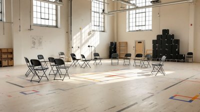 How to Write an Acting Resume With No Experience and Still Get Cast